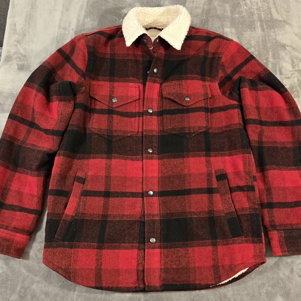 Old Navy Red and Black Plaid Sherpa Coat Sz S